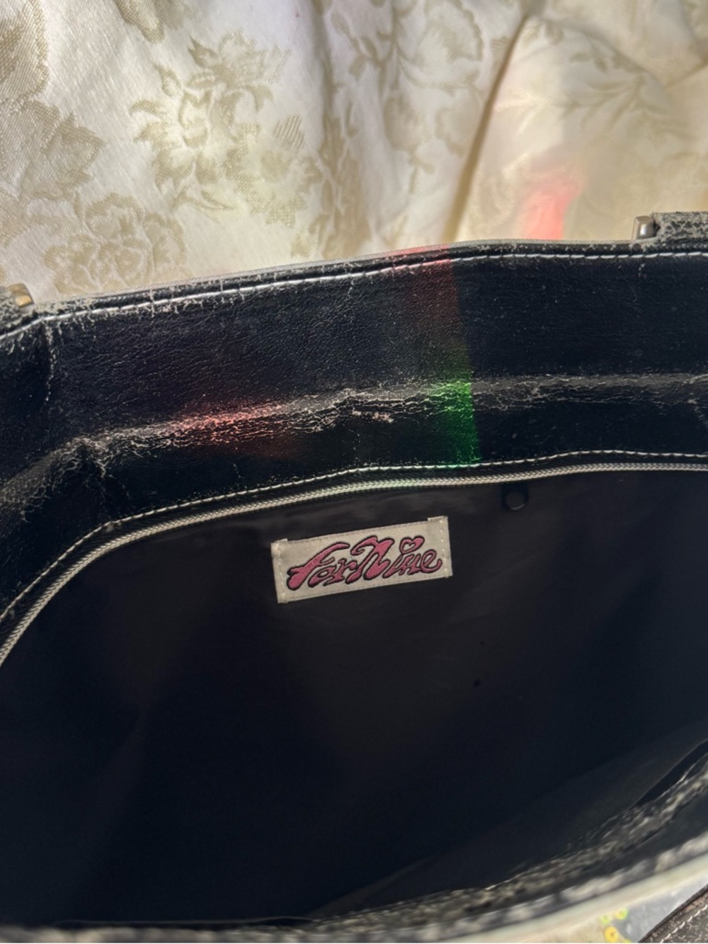 Vintage-Inspired Women’s Black Tote Bag with beaded Dancer Print - Picture 2 of 2